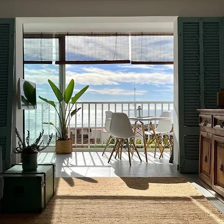 Inmejorables Vistas Al Mar, Apartamento Boutique Tarragona Exterior foto